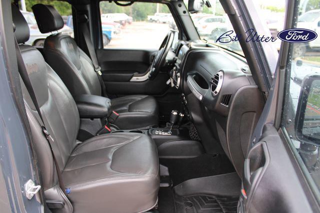 used 2016 Jeep Wrangler Unlimited car, priced at $21,984