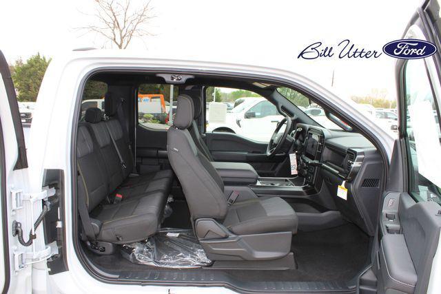 new 2025 Ford F-150 car, priced at $41,787