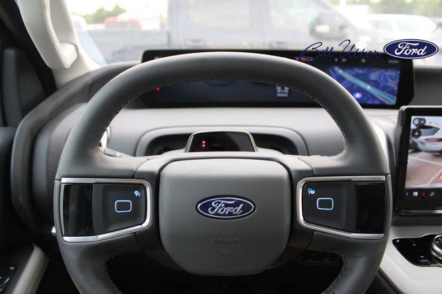 new 2025 Ford Expedition car, priced at $69,950