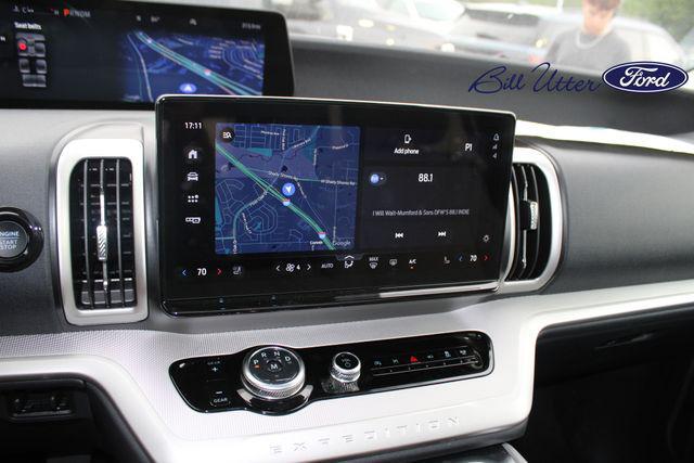 new 2025 Ford Expedition car, priced at $69,950