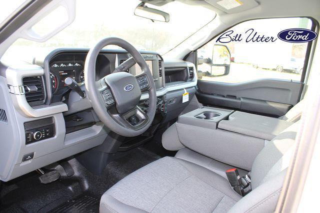 new 2024 Ford F-250 car, priced at $46,044