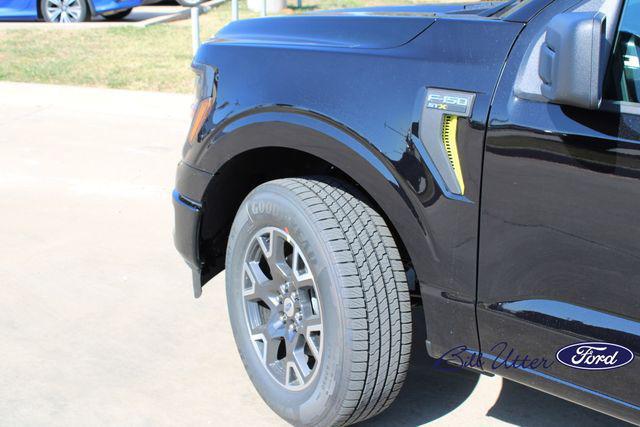 new 2024 Ford F-150 car, priced at $39,330