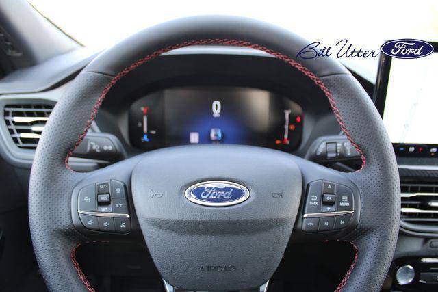 new 2025 Ford Escape car, priced at $31,669