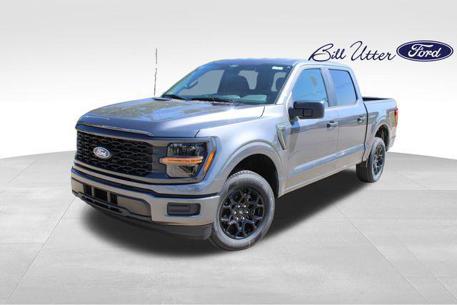 new 2025 Ford F-150 car, priced at $43,564
