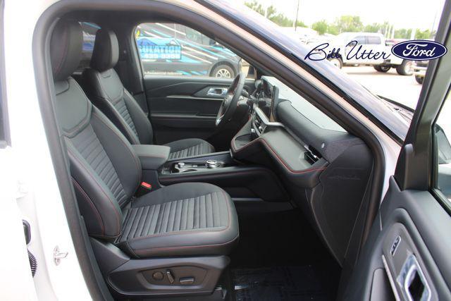 new 2025 Ford Explorer car, priced at $48,811
