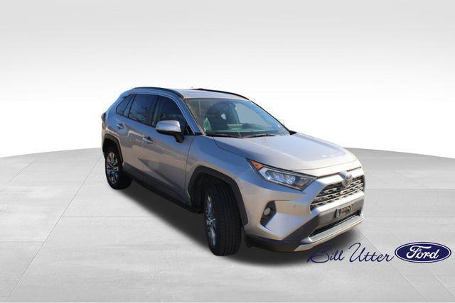 used 2020 Toyota RAV4 car, priced at $27,500