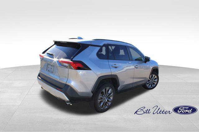 used 2020 Toyota RAV4 car, priced at $27,500