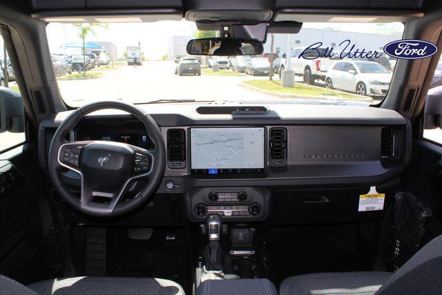 new 2025 Ford Bronco car, priced at $43,293