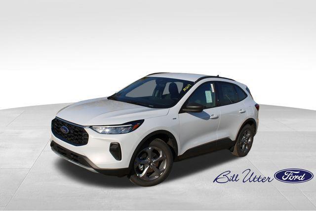 new 2025 Ford Escape car, priced at $29,944