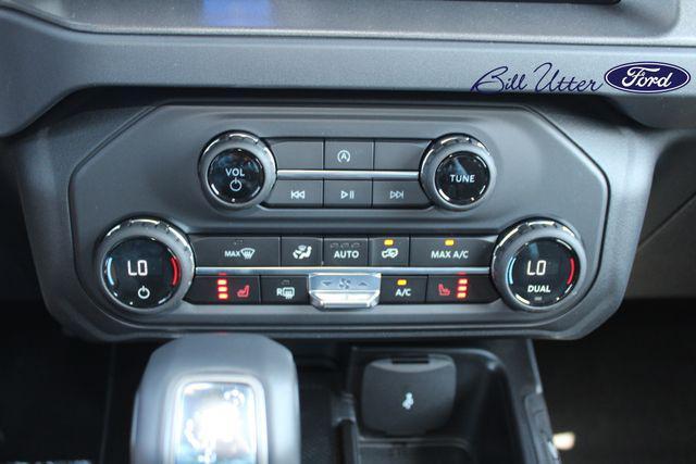 new 2025 Ford Bronco car, priced at $48,860
