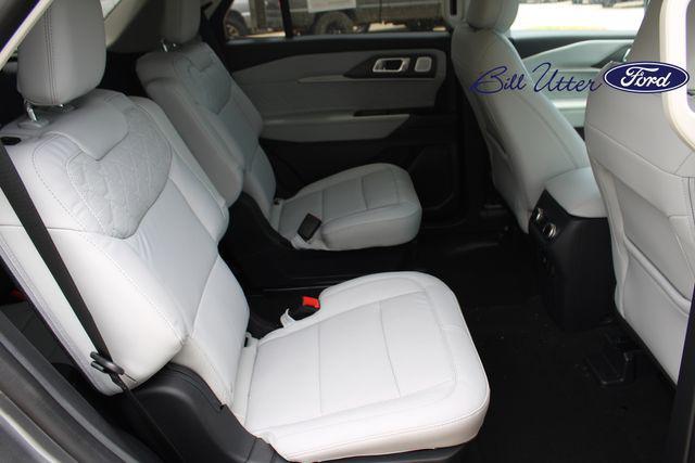 new 2025 Ford Explorer car, priced at $54,516