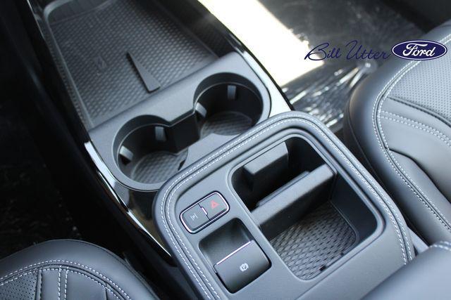 new 2025 Ford Mustang Mach-E car, priced at $40,964