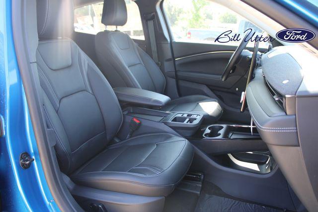 new 2025 Ford Mustang Mach-E car, priced at $40,964
