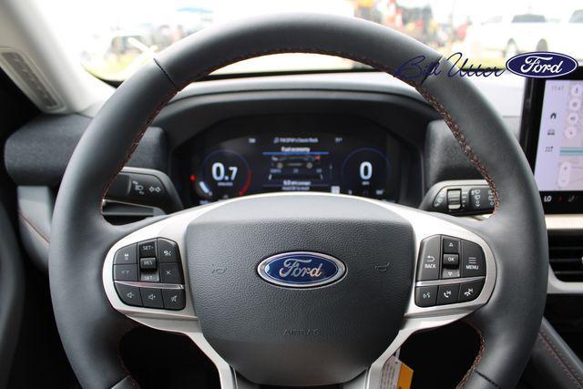 new 2025 Ford Explorer car, priced at $40,917