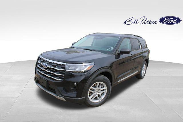 new 2025 Ford Explorer car, priced at $40,917
