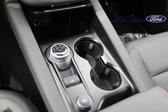 new 2025 Ford Explorer car, priced at $40,917