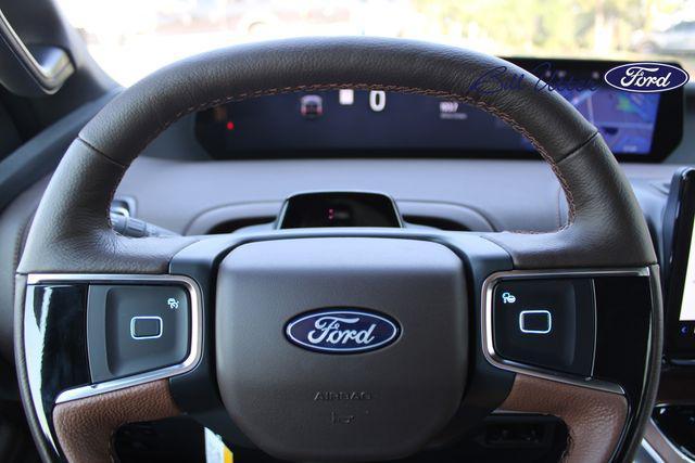new 2025 Ford Expedition car, priced at $86,170