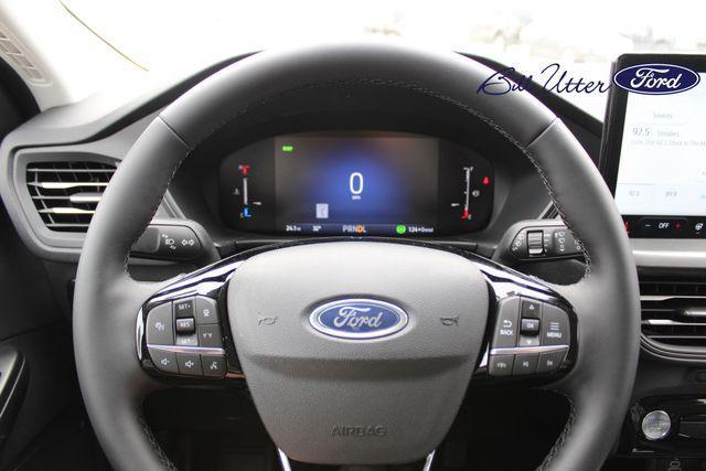 new 2025 Ford Escape car, priced at $33,646