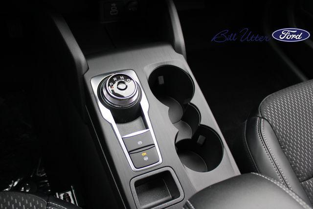 new 2025 Ford Escape car, priced at $33,646