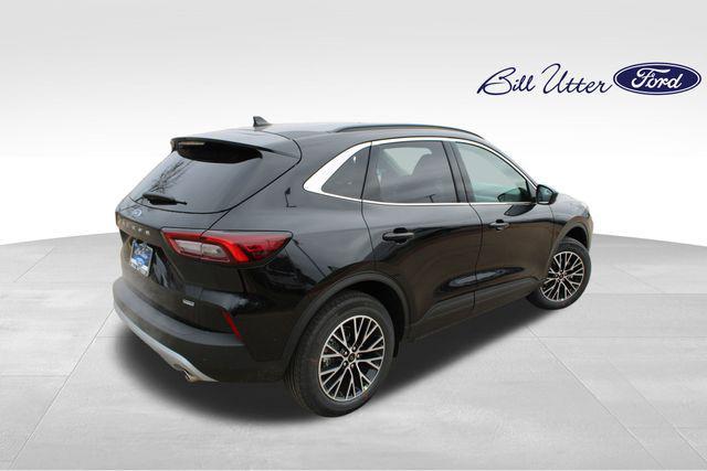 new 2025 Ford Escape car, priced at $33,646