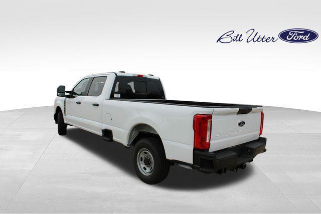 new 2024 Ford F-350 car, priced at $48,975