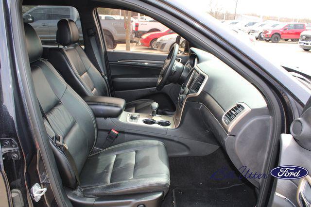 used 2015 Jeep Grand Cherokee car, priced at $15,750