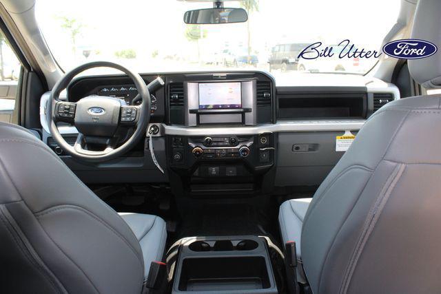 new 2025 Ford F-250 car, priced at $62,455