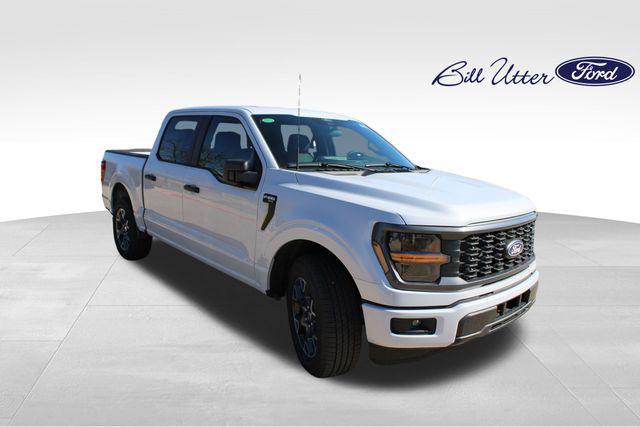 new 2025 Ford F-150 car, priced at $42,496