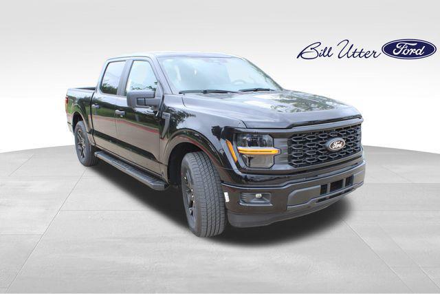 new 2025 Ford F-150 car, priced at $44,556