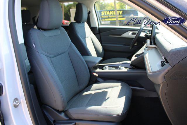 new 2025 Ford Explorer car, priced at $39,616