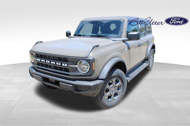 new 2025 Ford Bronco car, priced at $44,902