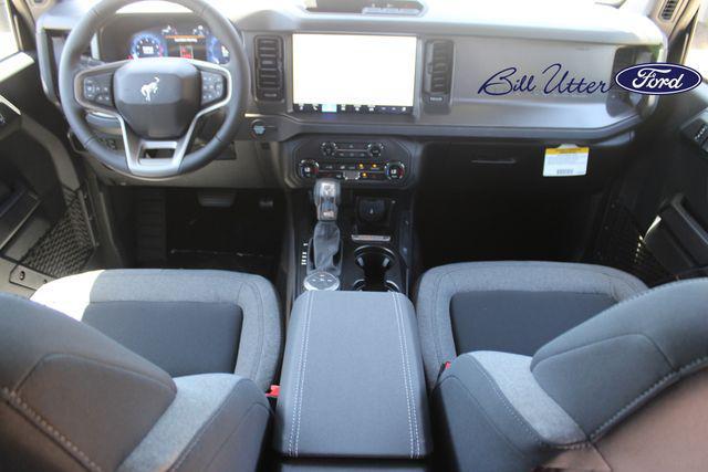 new 2025 Ford Bronco car, priced at $44,902