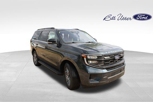 new 2025 Ford Expedition car, priced at $68,705