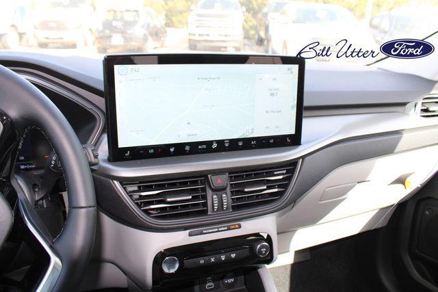 new 2025 Ford Escape car, priced at $33,646