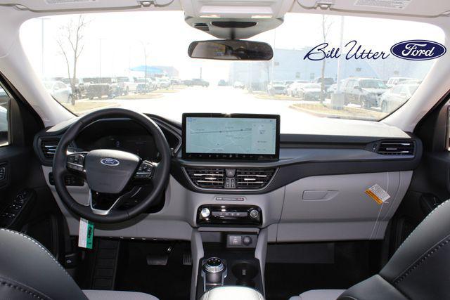 new 2025 Ford Escape car, priced at $33,646