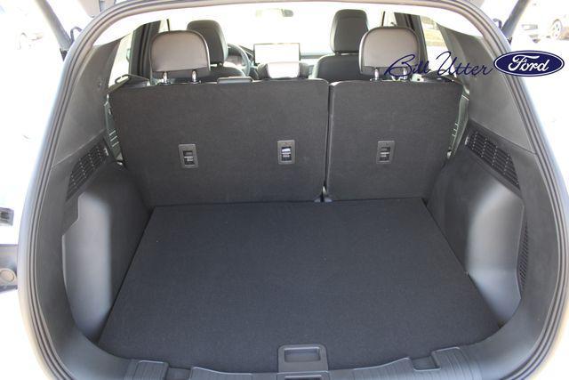 new 2025 Ford Escape car, priced at $33,646
