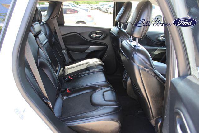 used 2019 Jeep Cherokee car, priced at $14,693