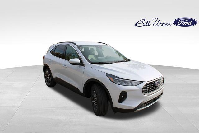 new 2025 Ford Escape car, priced at $31,727