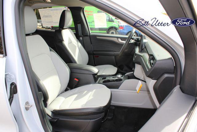new 2025 Ford Escape car, priced at $31,727