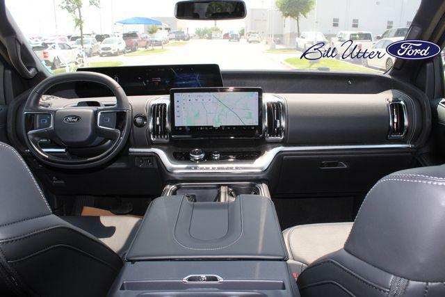 new 2025 Ford Expedition car, priced at $80,490