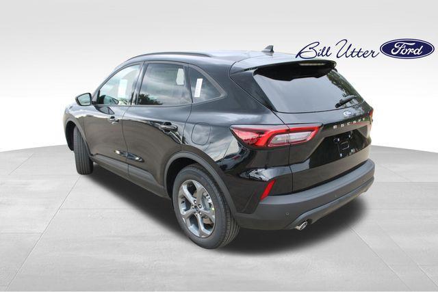 new 2025 Ford Escape car, priced at $30,321