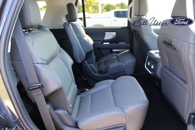 new 2025 Ford Expedition Max car, priced at $75,840