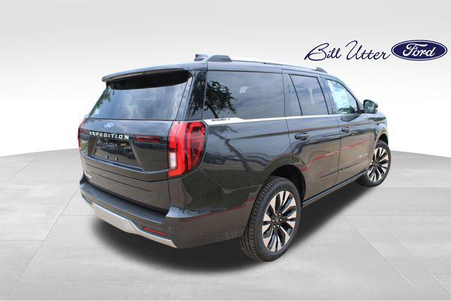 new 2025 Ford Expedition car, priced at $75,744