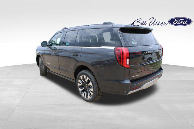 new 2025 Ford Expedition car, priced at $75,744