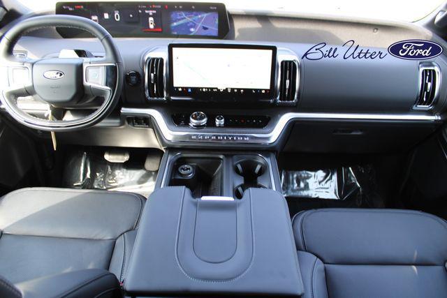 new 2025 Ford Expedition Max car, priced at $87,685
