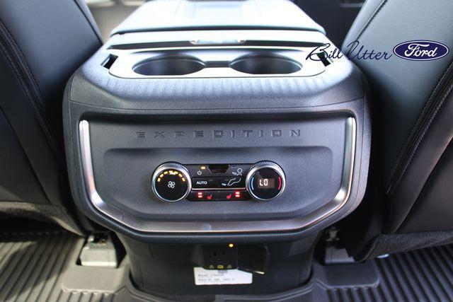 new 2025 Ford Expedition Max car, priced at $87,685