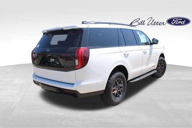 new 2025 Ford Expedition car, priced at $84,020