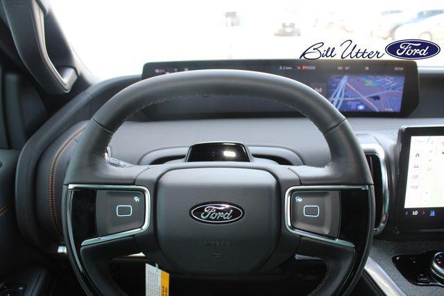 new 2025 Ford Expedition car, priced at $84,020