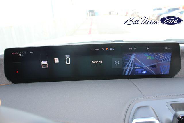new 2025 Ford Expedition car, priced at $84,020