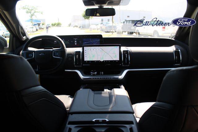 new 2025 Ford Expedition car, priced at $84,020